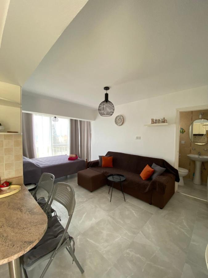 Cozy Coral Bay Studio By The Sea Bagian luar foto
